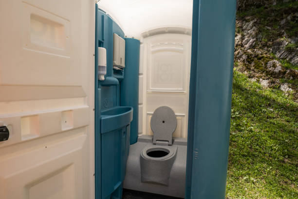Best Porta potty cleaning services  in San Leandro, CA